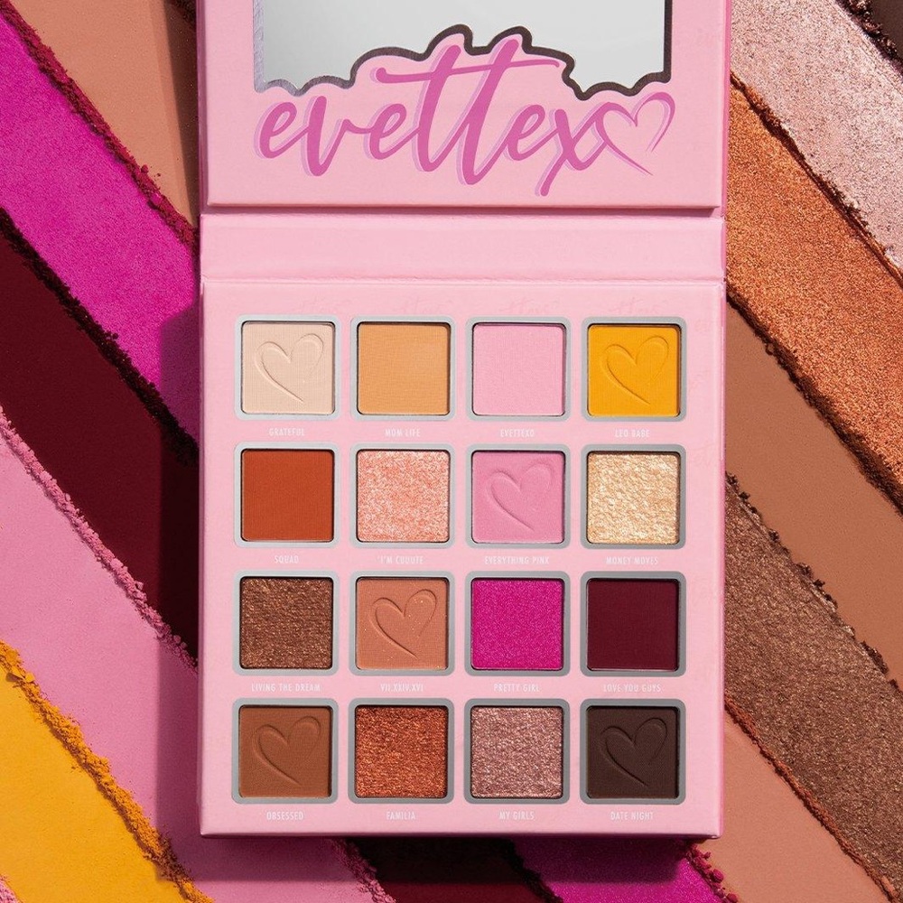 3/$40 Beauty Creations x EvetteXO Eyes on Me Eyeshadow Palette